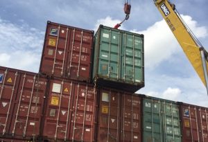 CONTAINER KHÔ 40 HC